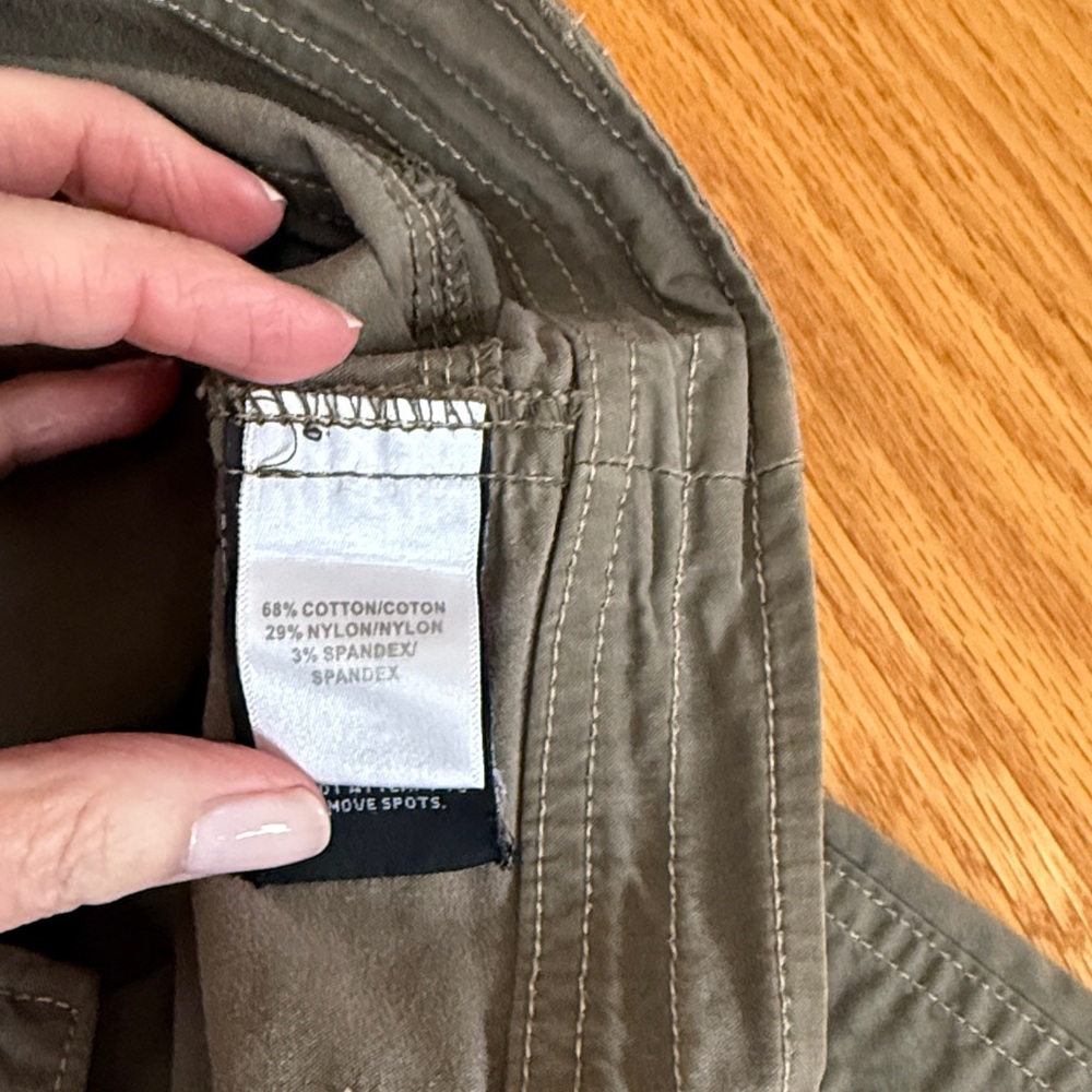 KÜHL | Roll-Up Pants | Hiking Pants | Utility Pants | Cargo Pants | | Olive | 10 - Picture 14 of 15